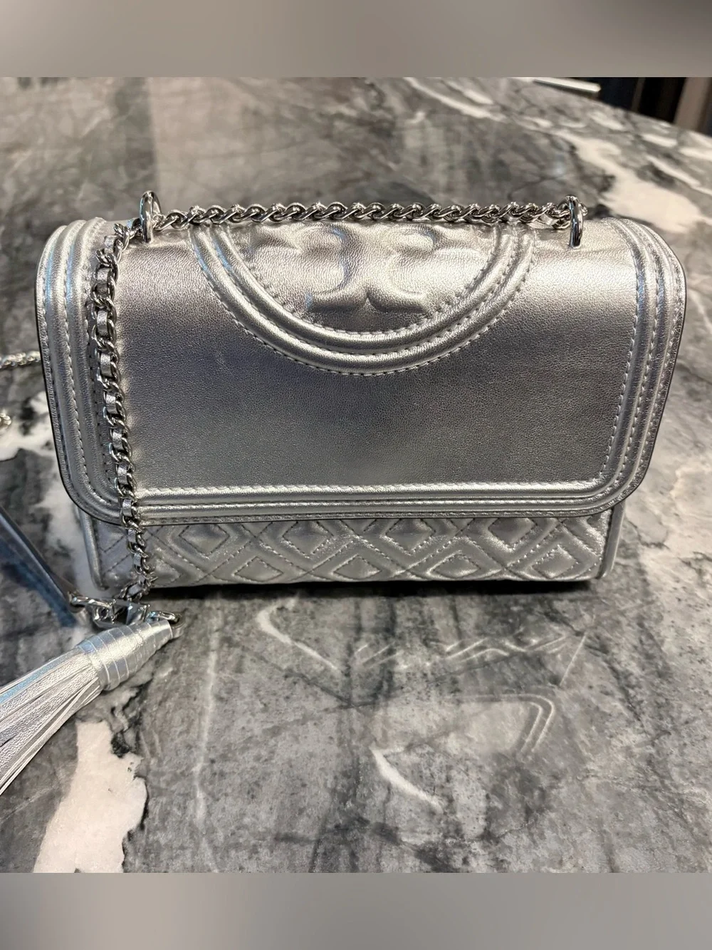 Tory Burch Silver Quilted Shoulder/Crossbody Leather bag with Chain Strap